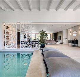 5 bedroom luxury seaside villa with indoor & outdoor pool, near Acharavi, sleeps 10